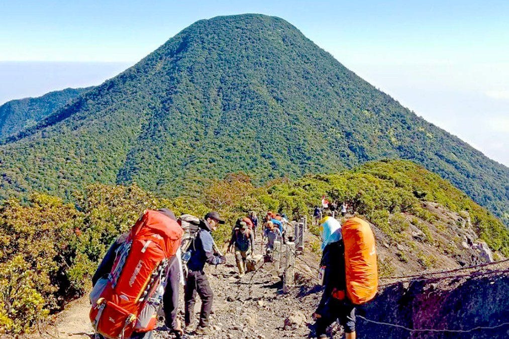 Gunung-Gede-Pangrango Gunung Gede Pangrango